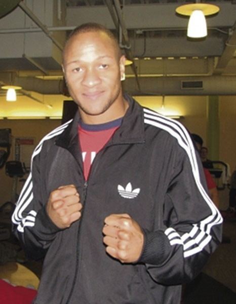 Isaac Chilemba Boxing contender trains at local JCC NJJN