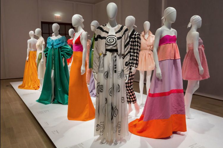 Isaac Mizrahi News, Collections, Fashion Shows, Fashion Week