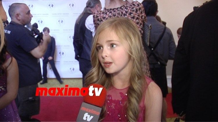 Isabella Rice Isabella Kai Rice Interview Young Artist Awards 2015 Red