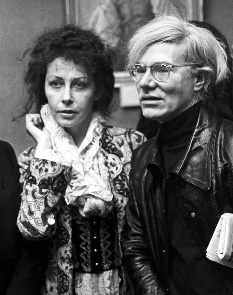 Isabelle Collin Dufresne Warhol39s Superstar Ultra Violet Dies at 78