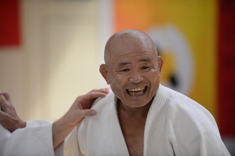 Isao Okano La tourne franaise dIsao Okano Lesprit du judo