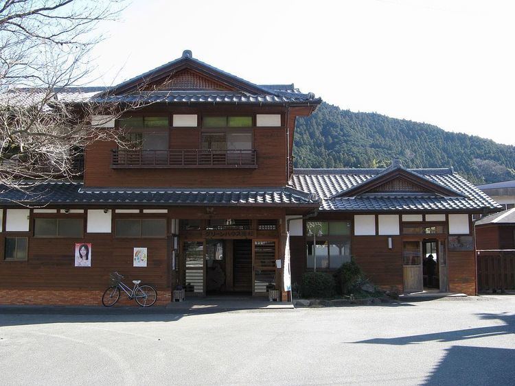 Ise-Yachi Station