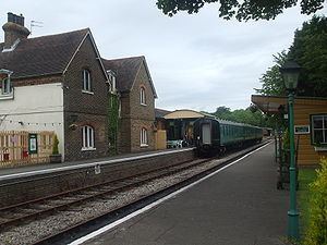 Isfield railway station httpsuploadwikimediaorgwikipediacommonsthu