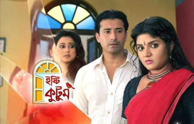 Ranita Das, Rishi Kaushik and Ankita Chakraborty in a 2011 Bengali TV serial, Ishti Kutum