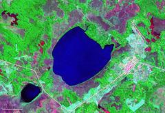 Isirere Lake httpsuploadwikimediaorgwikipediacommonsthu