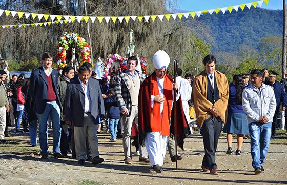 Isla de Cañas, Argentina Urtubey acompa al pueblo de Isla de Caas en las fiestas