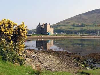 Isle of Arran wwwscotlandinfoeuimagesarranlochranzacastlejpg