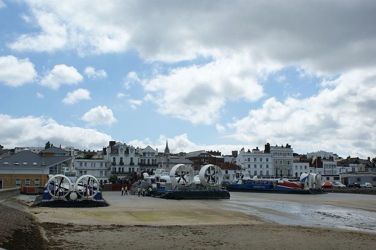 Isle of Wight ferry services