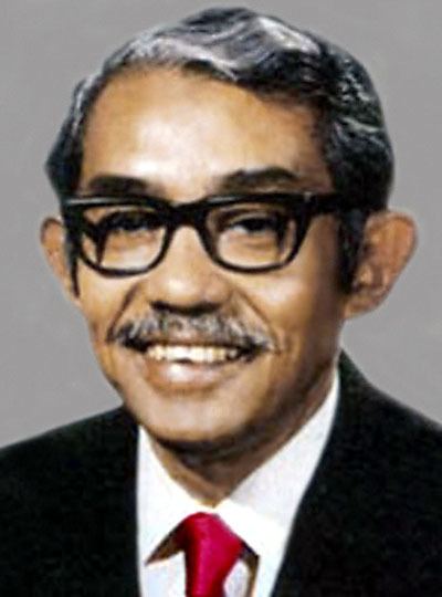 Ismail Abdul Rahman uploadwikimediaorgwikipediams88eIsmailRahm