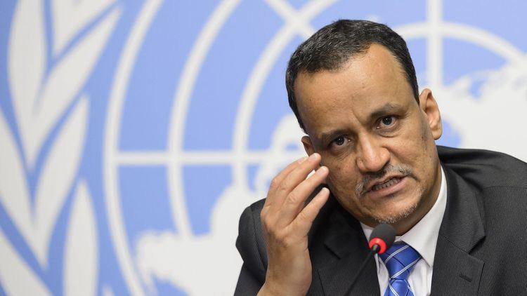 Ismail Ould Cheikh Ahmed UN Envoy Calls for Urgent Reopening of Yemen Airport AlManar TV