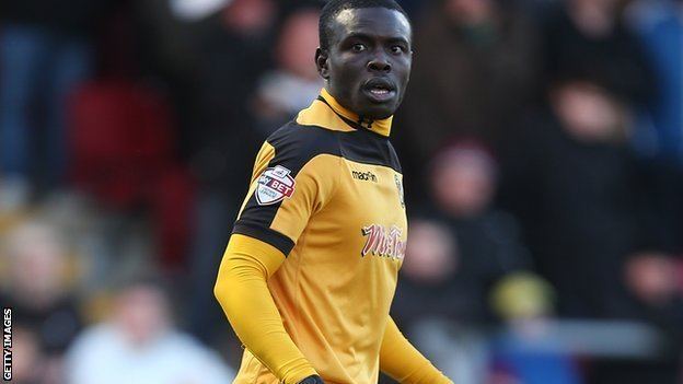 Ismail Yakubu BBC Sport Ismail Yakubu Woking sign defender after