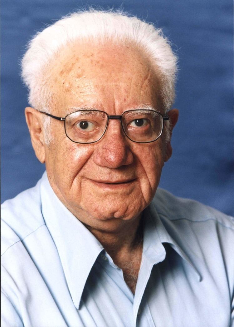 Israel Gutman Holocaust survivor historian Israel Gutman dies at 90