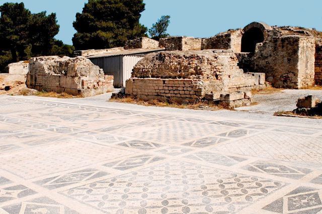 Isthmia (ancient city) Isthmia Sanctuary Poseidon Museum Hexamilion Kenchreae Diolkos
