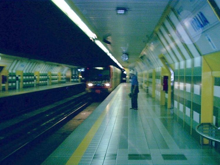 Italia metro station
