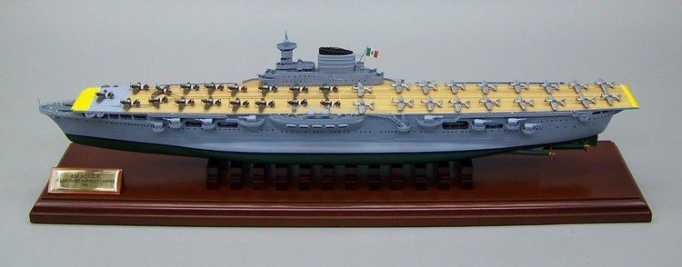 Italian aircraft carrier Aquila RM Aquila Italian Fleet Aircraft Carrier Model airplanes ships
