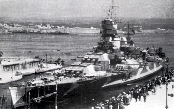 Italian battleship Vittorio Veneto photos of battleships of ww11 Italian battleship Vittorio Veneto
