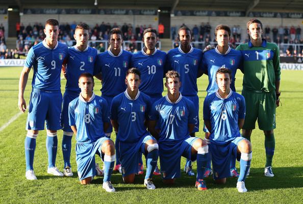 Italy national under-17 football team www2pictureszimbiocomgiEnglandU17vItalyU1
