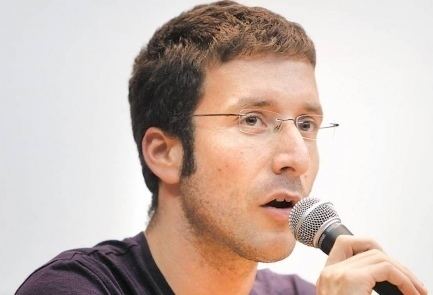 Itzik Shmuli Israel Hayom MK top journalist 39come out39 after Gay