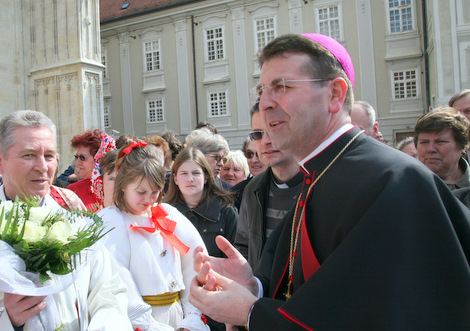 Ivan Šaško Mons Ivan ako Zagrebaka nadbiskupija