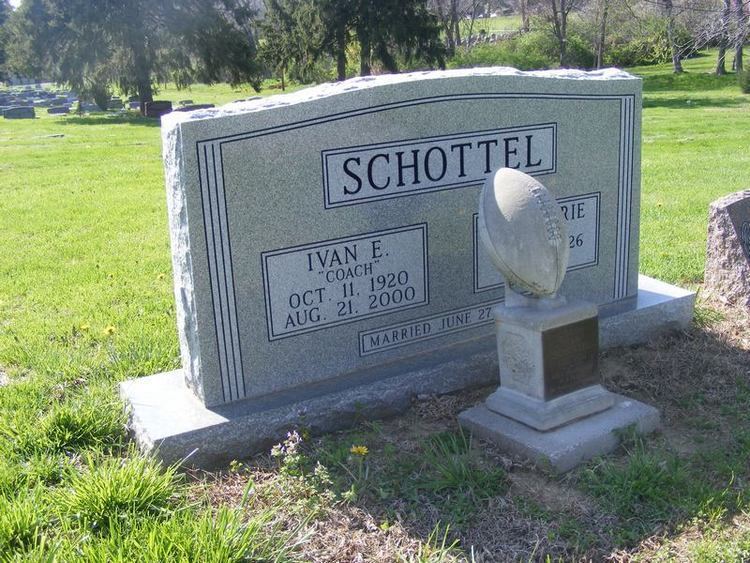 Ivan Schottel Ivan Schottel 1921 2000 Find A Grave Memorial