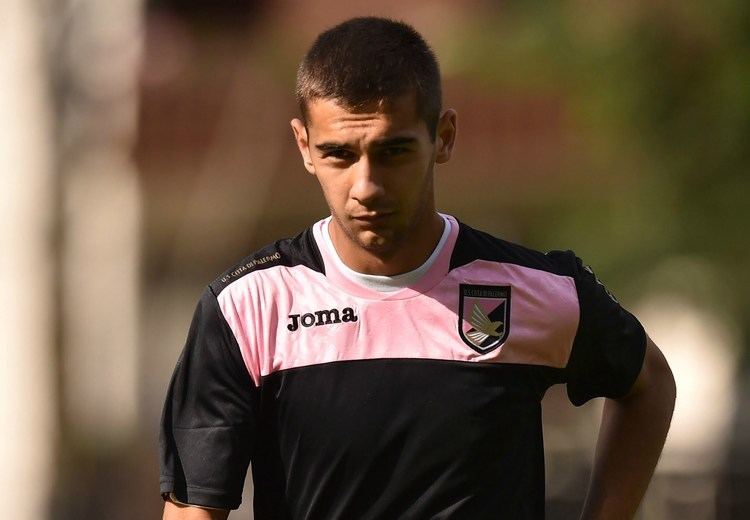 Ivaylo Chochev The perfect defensive midfielder Ivaylo Chochev Palermo