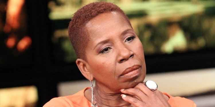 Iyanla Vanzant Iyanla Vanzant Explains Why She Changed Her Name And