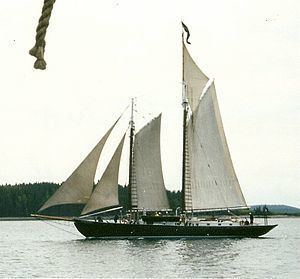 J. & E. Riggin (schooner) httpsuploadwikimediaorgwikipediacommonsthu