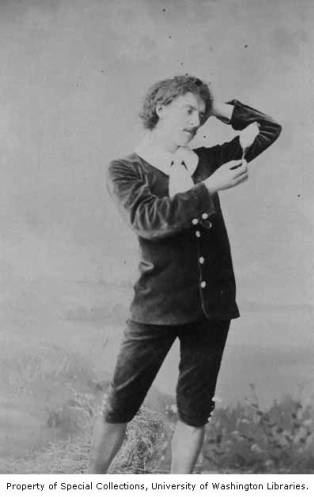 J. H. Ryley J H Ryley as Reginald Bunthorne in the original 1881 authorized