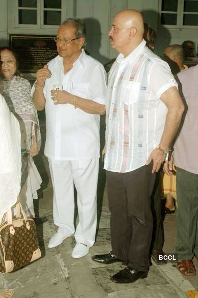 J. Om Prakash Rakesh Roshan JOm Prakash during Surinder Kapoor39s