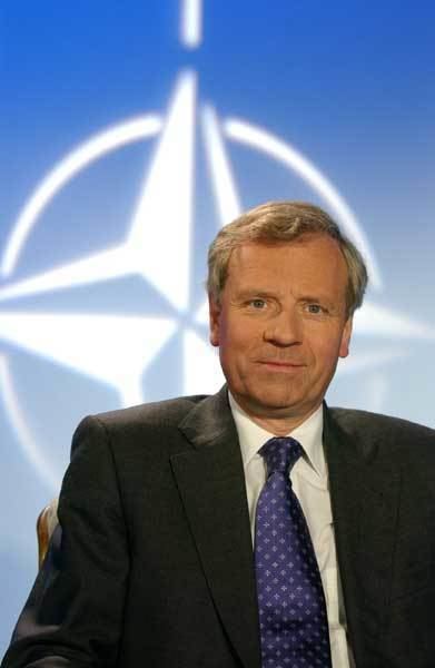 Jaap de Hoop Scheffer NATO Review