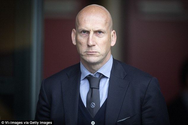 Jaap Stam Jaap Stam agrees deal to become Reading manager following dismissal