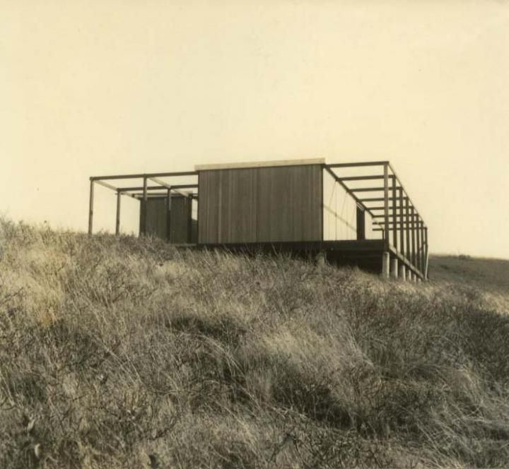 Jack Hall (architect) House of the day Hatch Cottage by Jack Hall Journal The Modern
