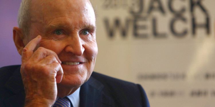 Jack Welch Schmooze or Lose How the Lost Art of Negotiation Led to a