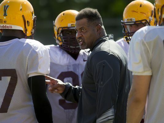 Jackie Shipp ASU39s rebuilt defensive line trying to grow up fast