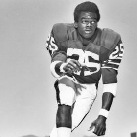 Jackie Wallace Jackie Wallace born March 13 1951 was an American college and NFL