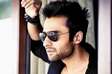 Jackky Bhagnani Jackky Bhagnani Profile Pictures Bio Body Size Hot Starz