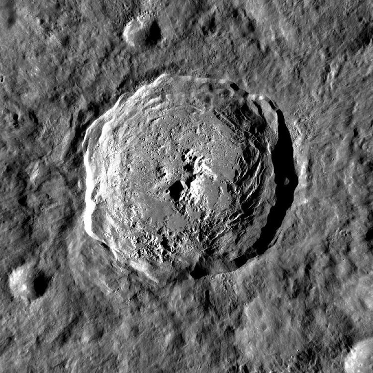 Jackson (crater)