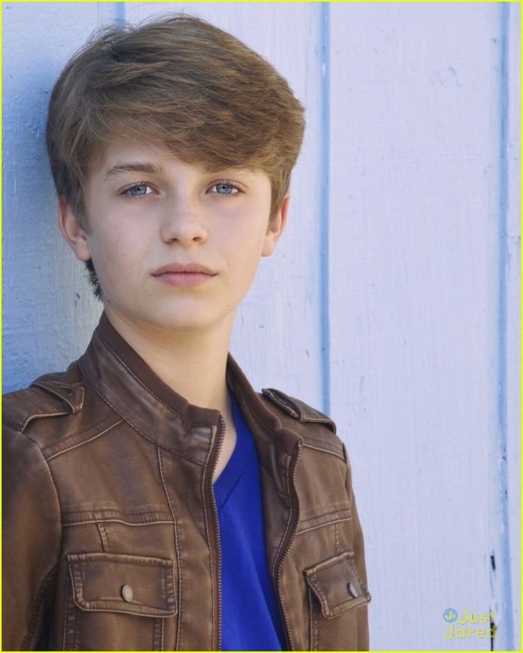 Jacob Hopkins Meet 39The Goldbergs39 Actor Jacob Hopkins Get to Know Him