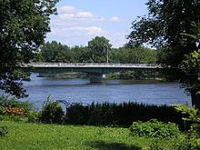 Jacques Bizard Bridge httpsuploadwikimediaorgwikipediacommonsthu
