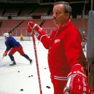 Jacques Demers Former Wings head coach Jacques Demers doesnt think the Wings are