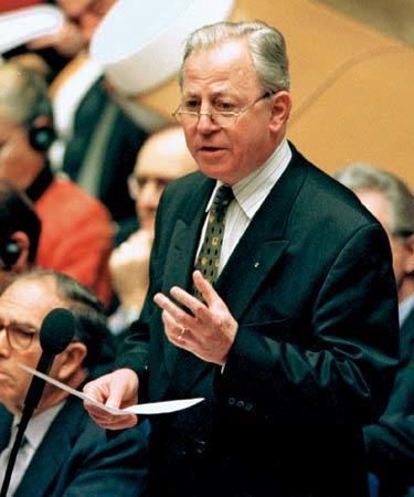 Jacques Santer Jacques Santer prime minister of Luxembourg Britannicacom