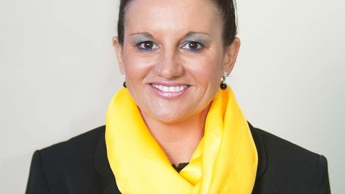 Jacqui Lambie Jacqui Lambie eyes PM role after telling Abbott to