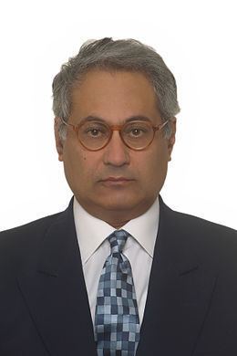 Jad Hatem httpsuploadwikimediaorgwikipediacommonsthu