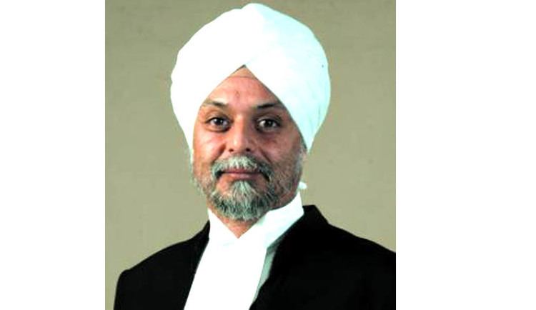 Jagdish Singh Khehar Justice Kehar opts out of Sahara case SC Constitutes New