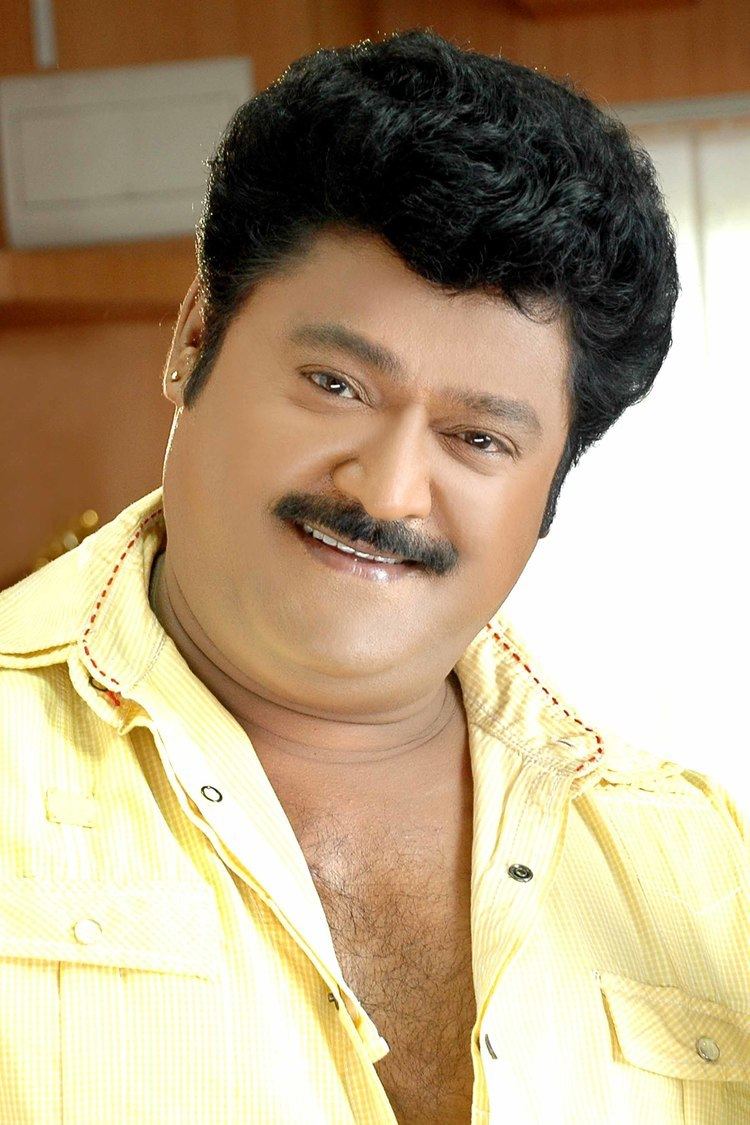 Jaggesh Jaggesh pulls tricks on friends