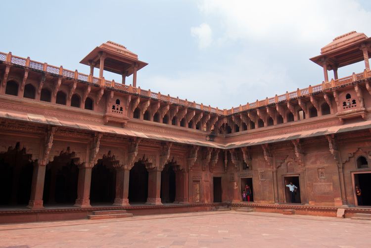 Jahangiri Mahal FileJahangiri Mahal Agra Fort 02jpg Wikimedia Commons