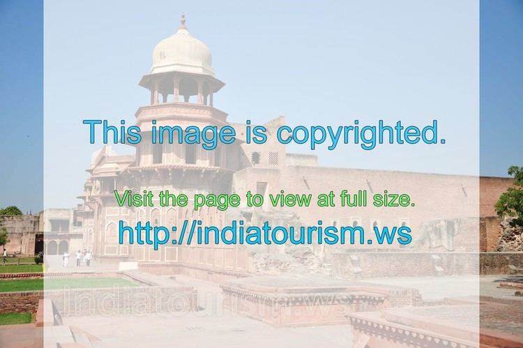 Jahangiri Mahal Side view of the Jahangiri Mahal Agra Fort Uttar Pradesh state