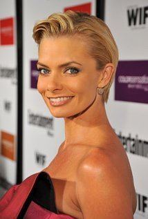 Jaime Pressly iamediaimdbcomimagesMMV5BMTg3NzAyMTkxMF5BMl5