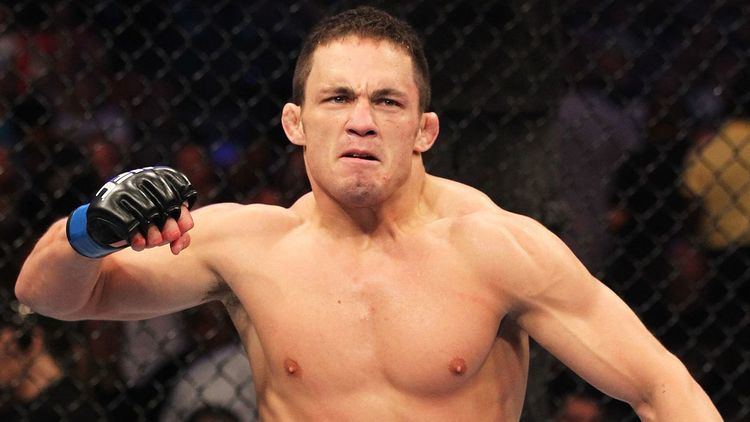 Jake Ellenberger Jake Ellenberger worked with soldiers ahead of UFC 184 to