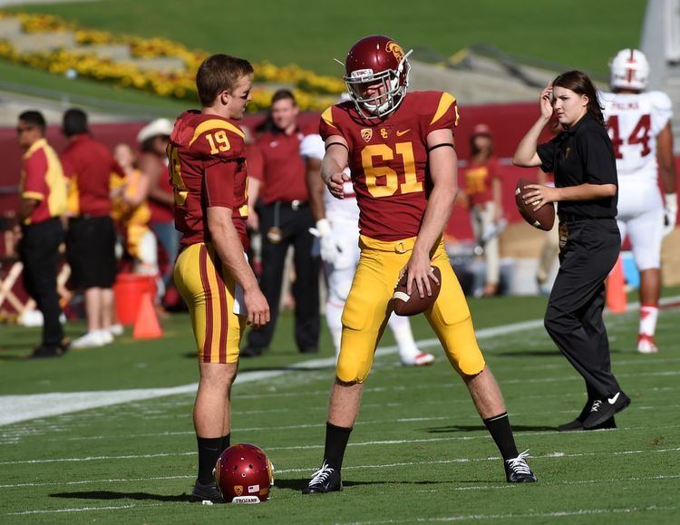 Jake Olson (gridiron football) Two Blind Long Snappers Take On Division I Football Only A Game